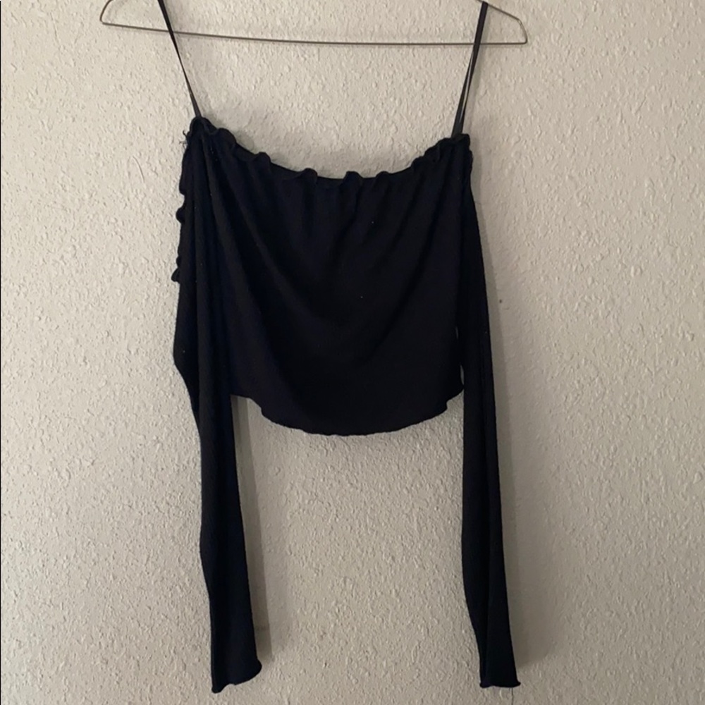 Long sleeve crop top